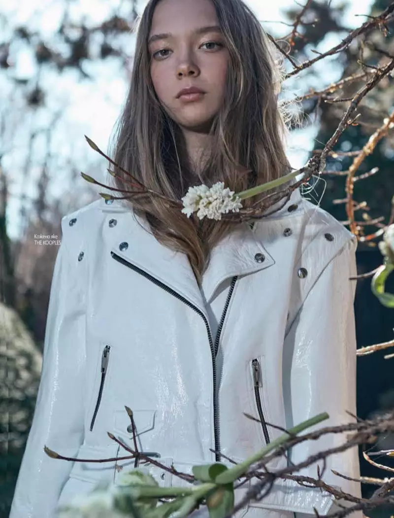 Lia S Models Chic Ensembles untuk ELLE Bulgaria