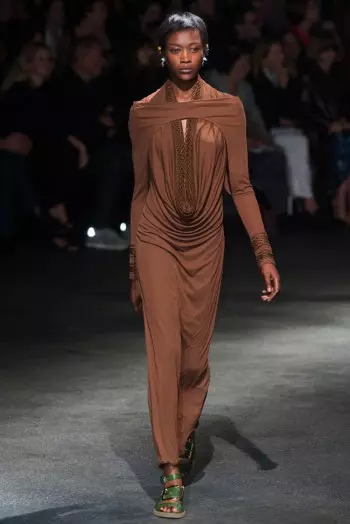 Givenchy Rebbiegħa/Sajf 2014 | Il-Ġimgħa tal-Moda ta’ Pariġi