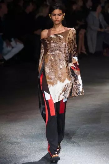 Givenchy Rebbiegħa/Sajf 2014 | Il-Ġimgħa tal-Moda ta’ Pariġi