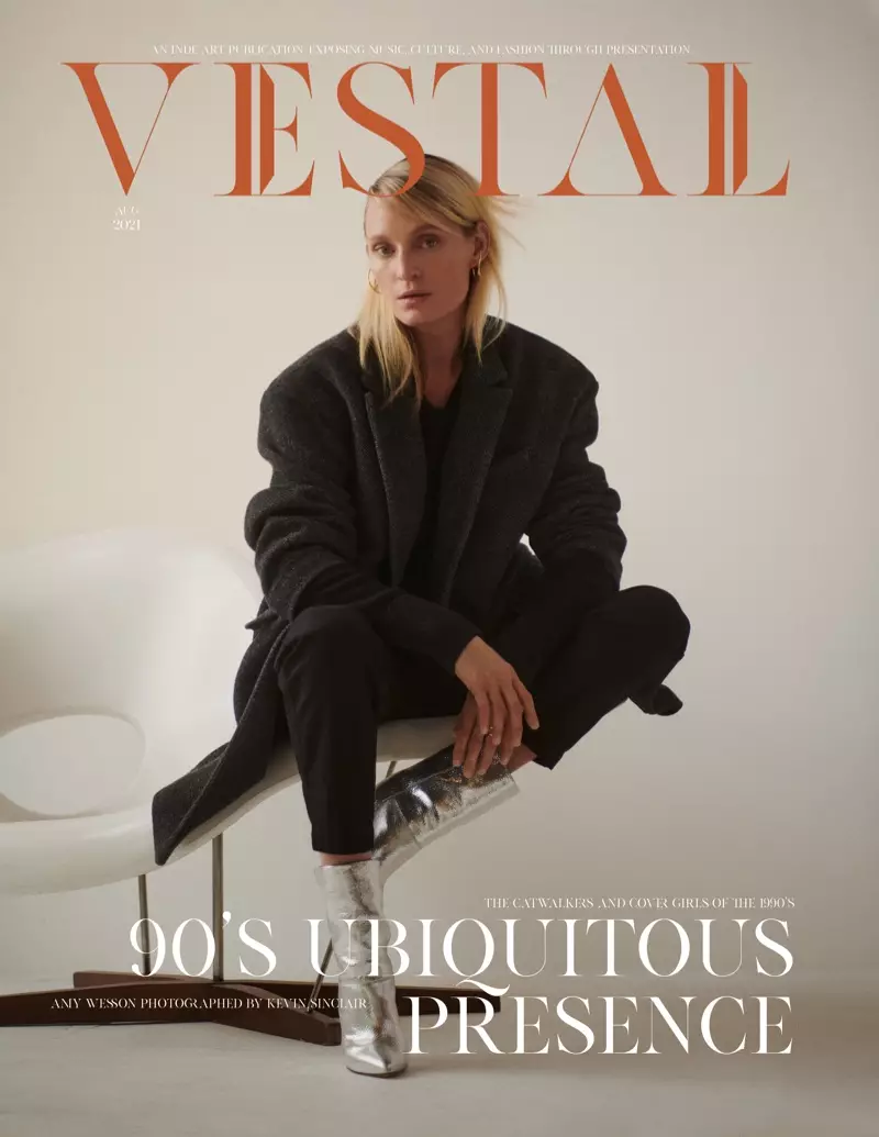 A 90-es évek ikonjai Amy, Shirley és Ling a Vestal Magazin reflektorfényébe kerül