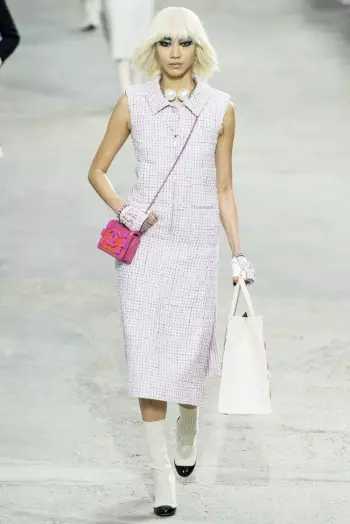 Chanel Musim Bunga/Musim Panas 2014 | Minggu Fesyen Paris