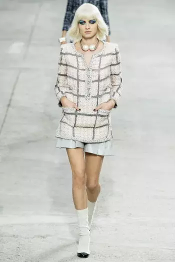 Chanel Spring/Summer 2014 | ပဲရစ်ဖက်ရှင်ရက်သတ္တပတ်