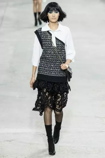 Chanel Spring/Summer 2014 | ပဲရစ်ဖက်ရှင်ရက်သတ္တပတ်