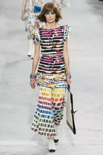 Chanel Spring/Summer 2014 | ပဲရစ်ဖက်ရှင်ရက်သတ္တပတ်