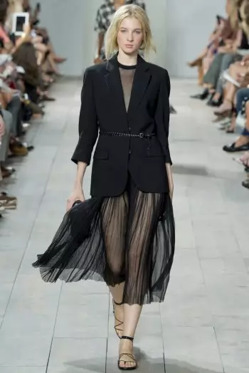 Michael Kors Draws sa 50s Americana alang sa Spring 2015