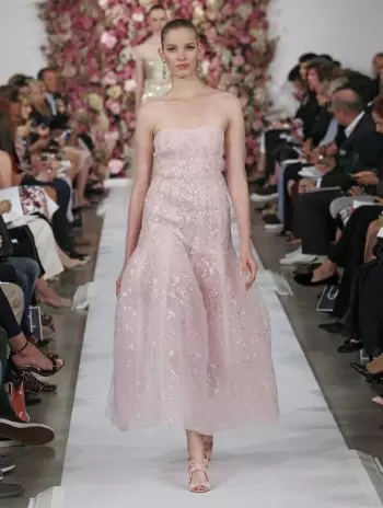 Oscar de la Renta 2015 年春季花園美食