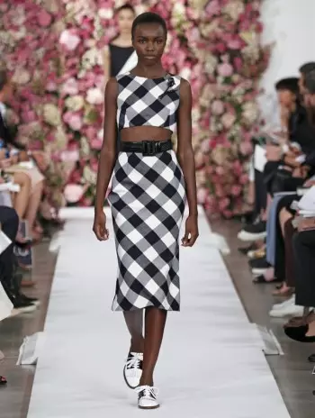 Les délices du jardin d'Oscar de la Renta pour le printemps 2015