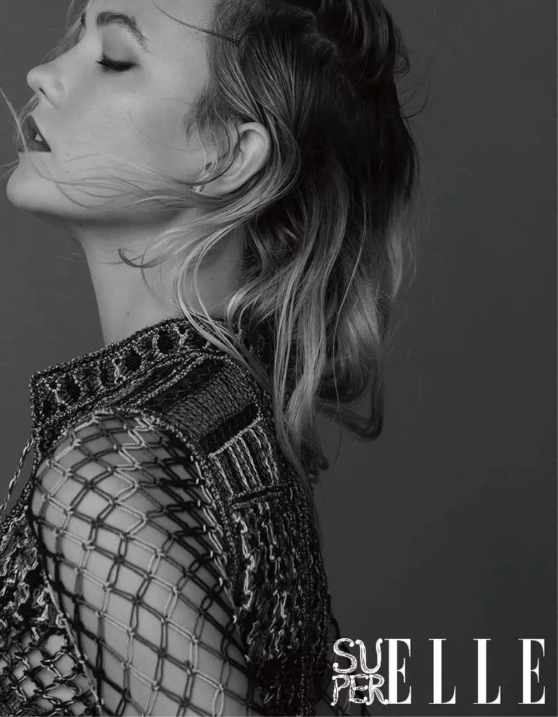 Karlie Kloss nosí Luxe Athleisure pre SuperELLE v Číne