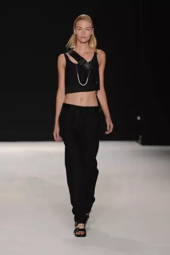 Rag & Bone Goes Utilitarian לקולקציית אביב 2015