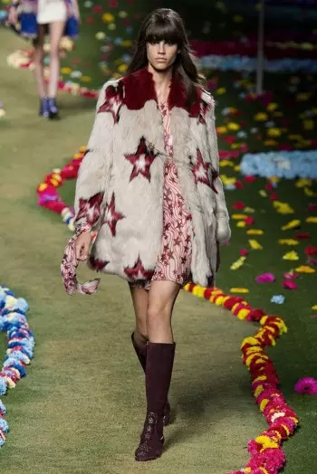 Tommy Hilfiger s'attaque à la mode des festivals pour le printemps 2015