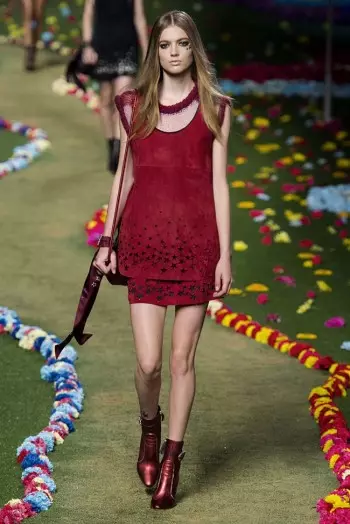 Tommy Hilfiger Anachukua Mitindo ya Tamasha la Spring 2015