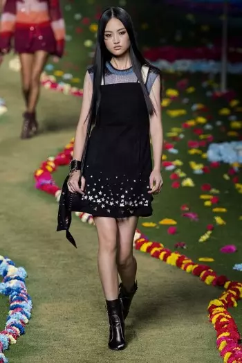 Tommy Hilfiger s'attaque à la mode des festivals pour le printemps 2015