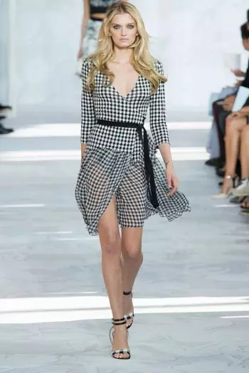 Diane Von Furstenberg Ngalakukeun Daytime Chic pikeun Spring 2015