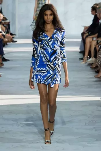 Diane Von Furstenberg ăn mặc sang trọng ban ngày cho mùa xuân 2015