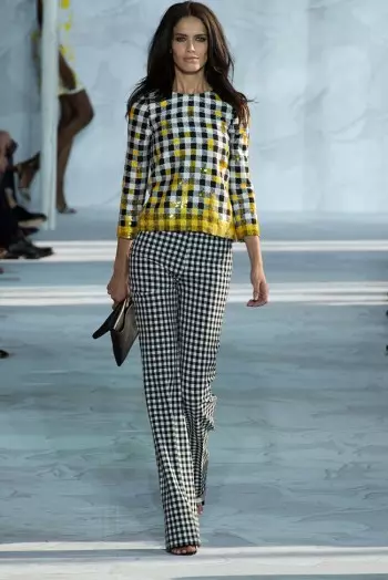 Diane Von Furstenberg fa Daytime Chic per la primavera 2015