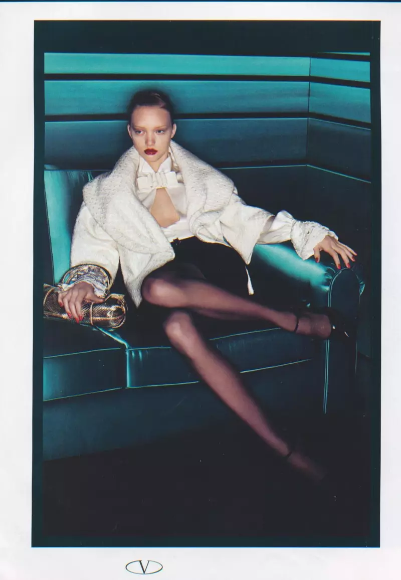 Valentino의 2006년 가을 겨울 캠페인에 출연한 Gemma Ward