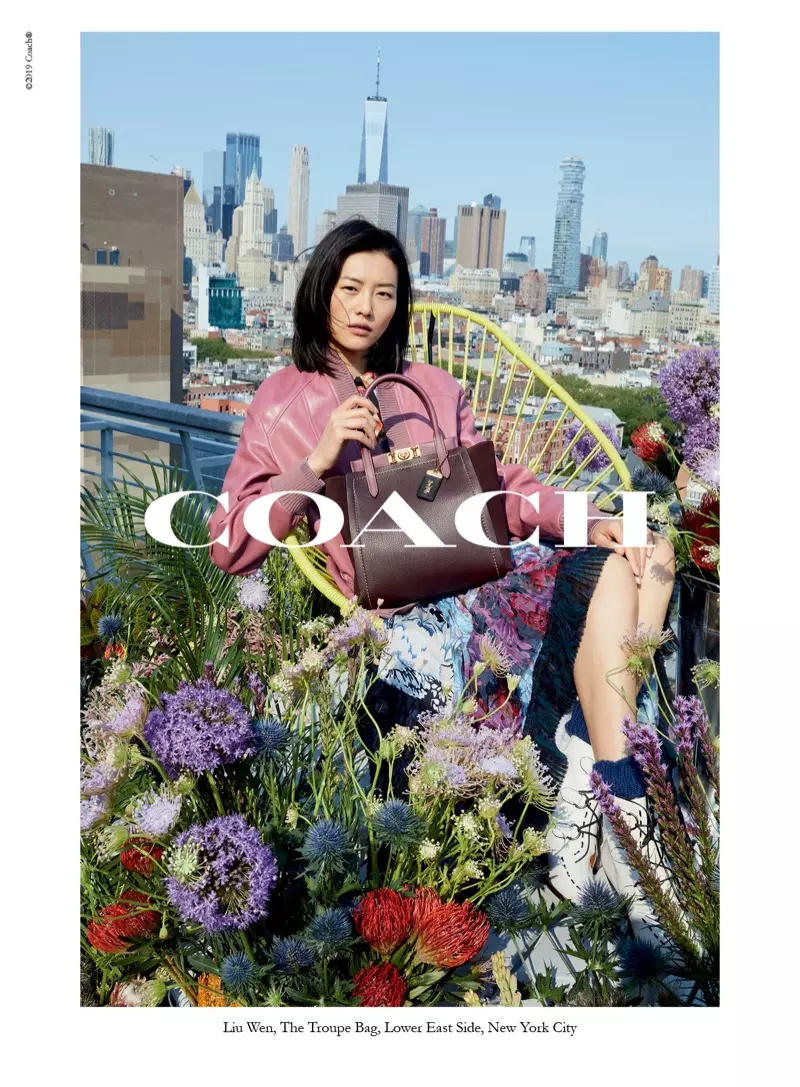 Liu Wens schittert in Coach herfst-winter 2019 campagne