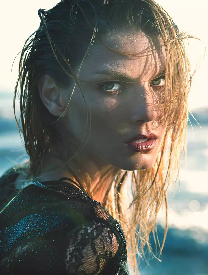 Angela Lindvall Ni Ipe Siren fun L'Officiel Netherlands Shoot