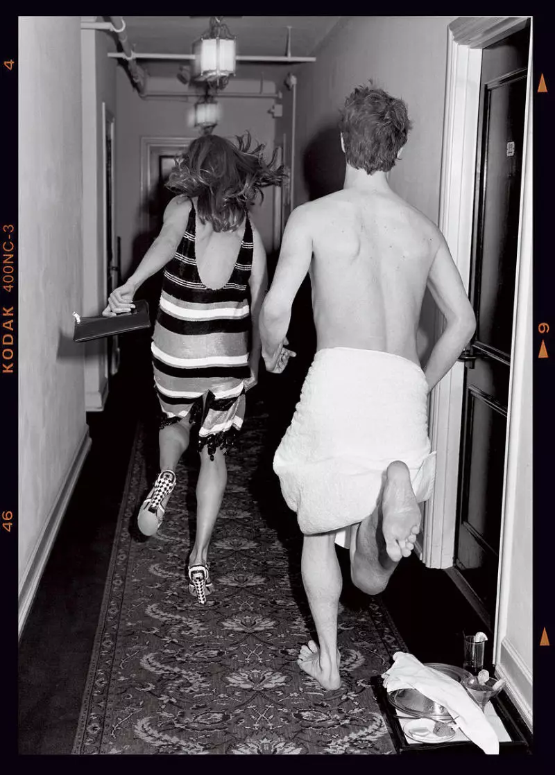 Natalia Vodianova dening Bruce Weber kanggo Vogue US Mei 2011