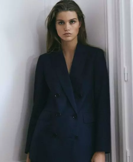 Η Luna Bijl Layers Up στη συλλογή Massimo Dutti 'Dans La Chambre'