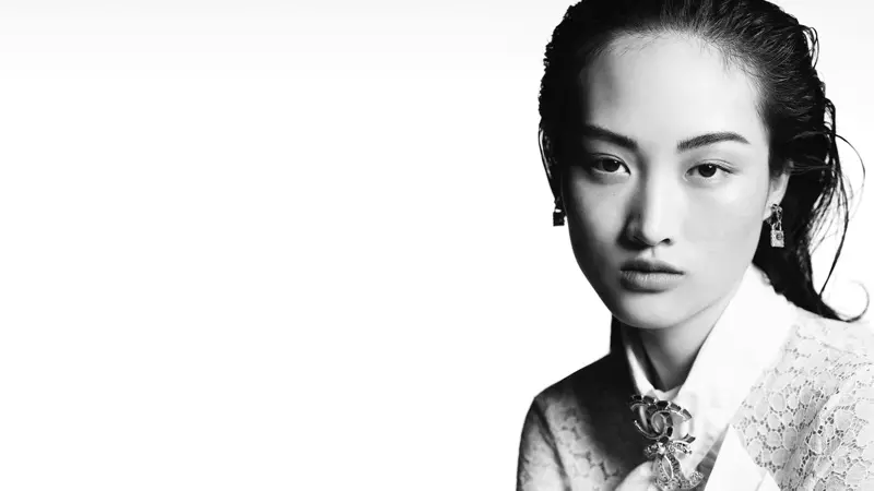 Jing Wen payun kampanye Chanel Resort 2020