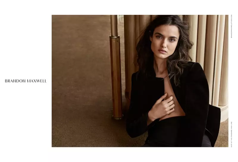 Blanca Padilla שטערן אין בראַנדאָן מאַקסוועל ס האַרבסט-ווינטער 2016 קאמפאניע