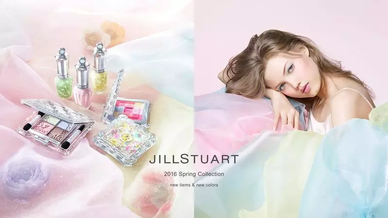 Lindsey Wixson Jill Stuart-ın 2016-cı ilin yaz gözəllik kampaniyasında rol alır