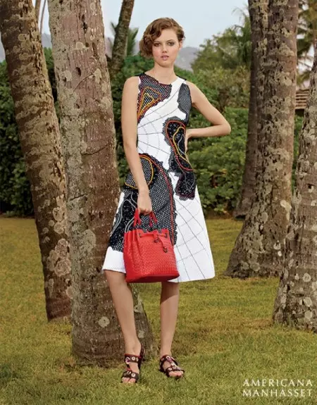 Lindsey Wixson ale nan Hawaii pou Kanpay Prentan Americana Manhasset la