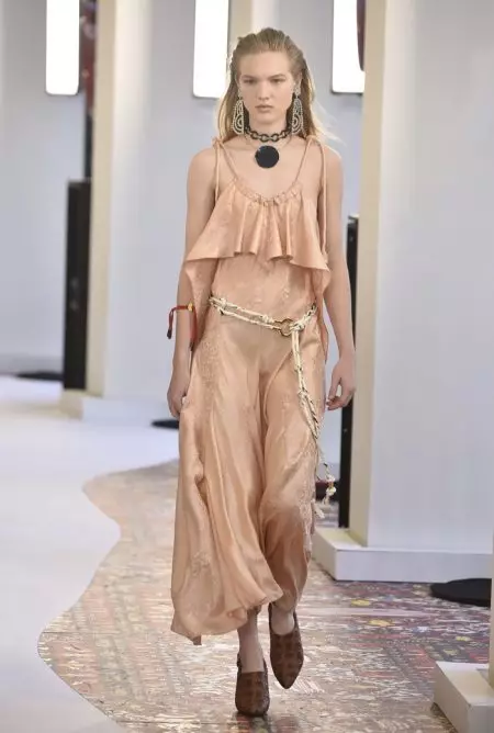 Chloe Channels Hippie Kisasa kwa Spring 2019