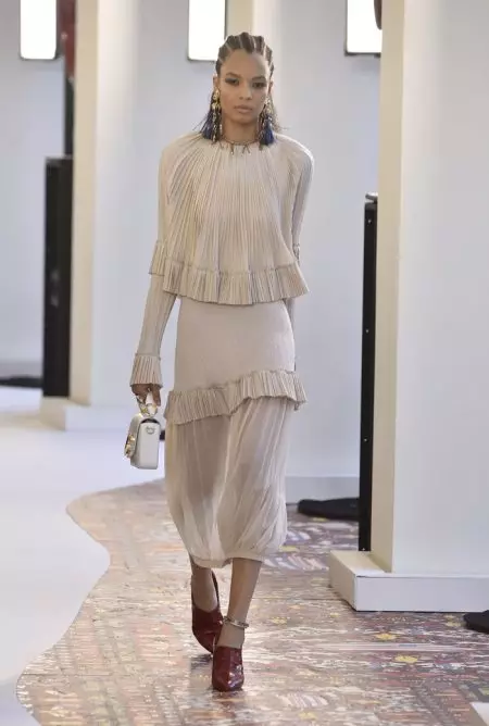 Chloe canalitza Modern Hippie per a la primavera del 2019