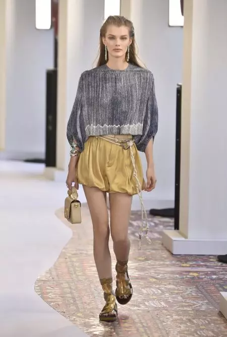 Chloe Channels Modern Hippie for Spring 2019