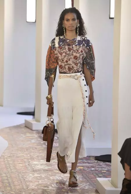 Chloe Channels Modern Hippie for Spring 2019