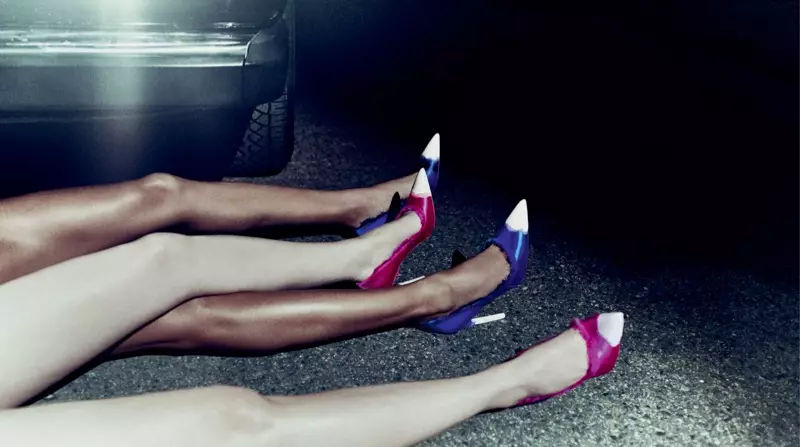 Tom Ford fokus pada sepatu hak tinggi untuk kampanye musim semi-musim panas 2018