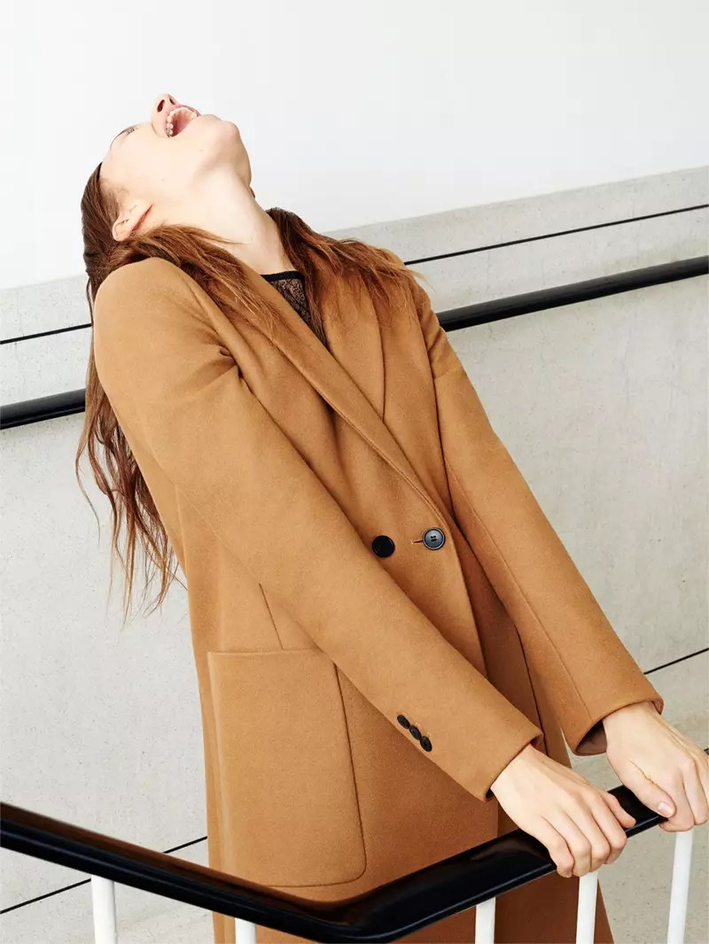 Zara-Musim Dingin-2015-Coats-Lookbook02