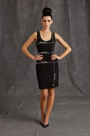 Moschino Ṣafihan Njagun Ti ko pari fun Pre-Fall 2015