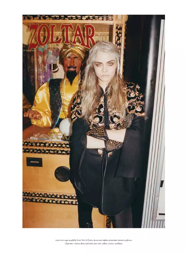 Cara Delevingne Anachunguza Kisiwa cha Coney kwa Rush #47 na Tung Walsh