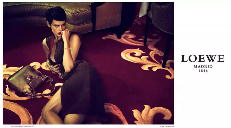 Saskia de Brauw para sa Loewe Spring 2012 Campaign ni Mert & Marcus