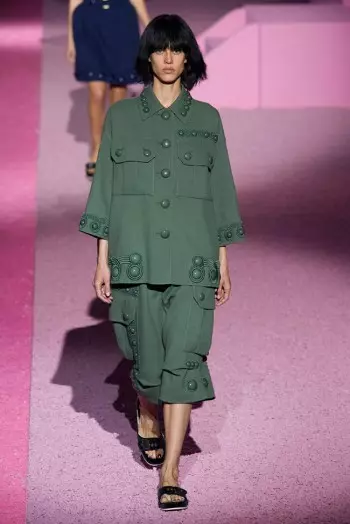 Marc Jacobs Anogadzira Unifomu Kutonhorera kweChirimo 2015