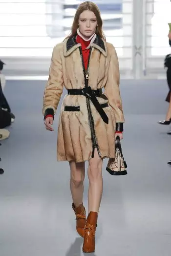 Louis Vuitton Fall/Winter 2014 | ပဲရစ်ဖက်ရှင်ရက်သတ္တပတ်