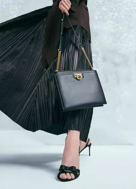 Imari, Songhwa dhe Nataliya Lëvizin në fushatën Salvatore Ferragamo Holiday 2019