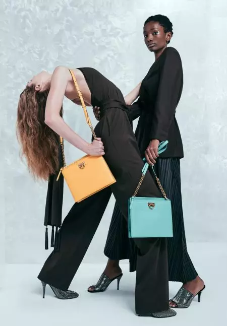 Imari, Songhwa & Nataliya bewegen sich in Salvatore Ferragamos Weihnachtskampagne 2019