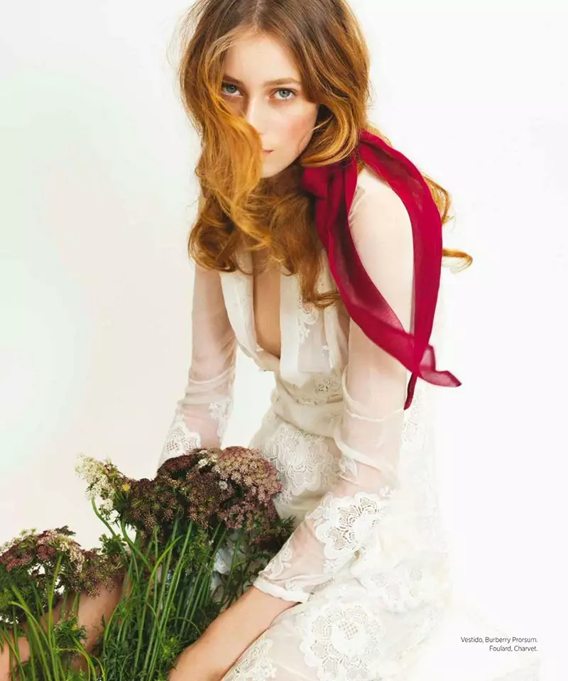 Tharine Garcia Harpers Bazaar Meicsiceo Lúnasa 2015 Clúdach Photoshoot07