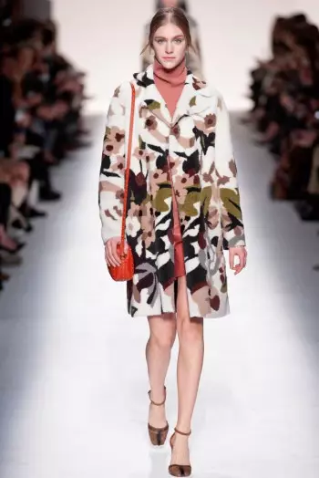 Valentino 2014ko udazken/negua | Parisko Moda Astea