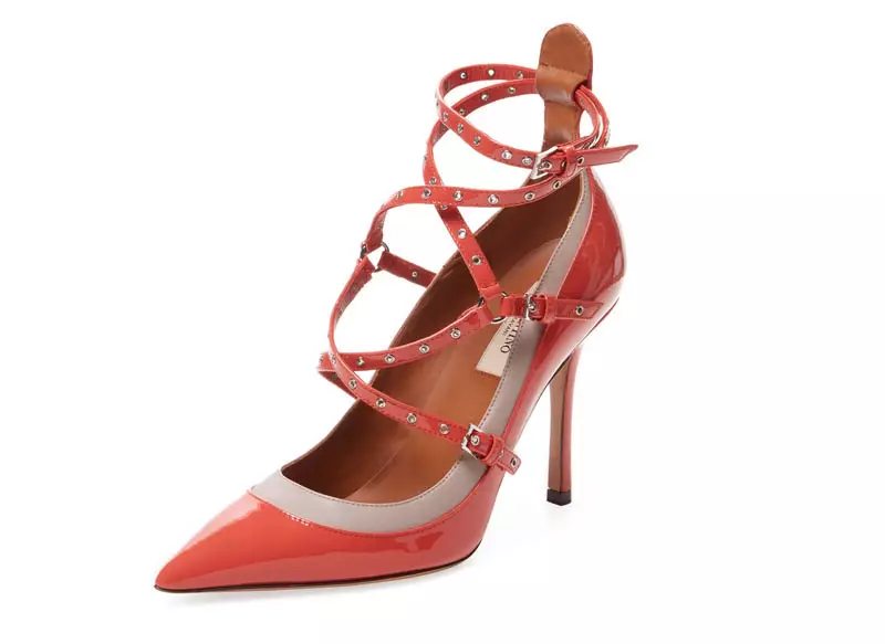 Valentino Love Latch Patent Patent Pump $549 (mbụ $995)