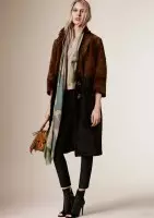 Tan-awa ang Burberry's Pre-Fall 2015 Collection