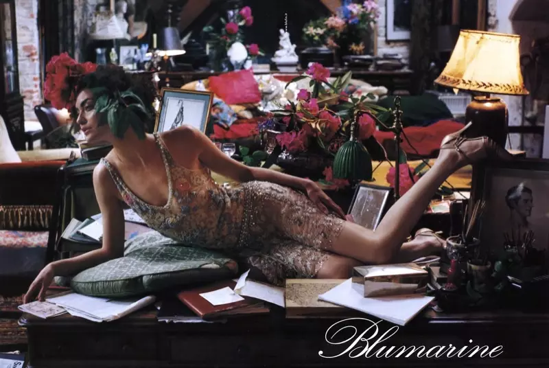 Blumarine-осень-2002-кампания-шалом-harlow6