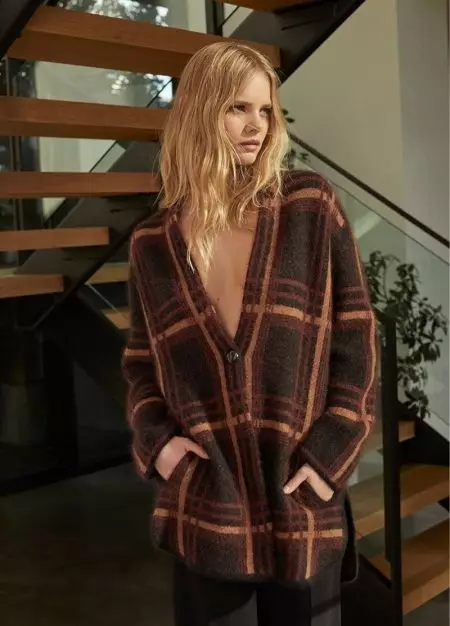 Марлоз Хорст 360 Cashmere Fall '19 науқанында жайлы болады