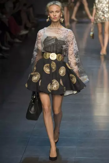 Dolce & Gabbana ጸደይ 2014 | የሚላን ፋሽን ሳምንት