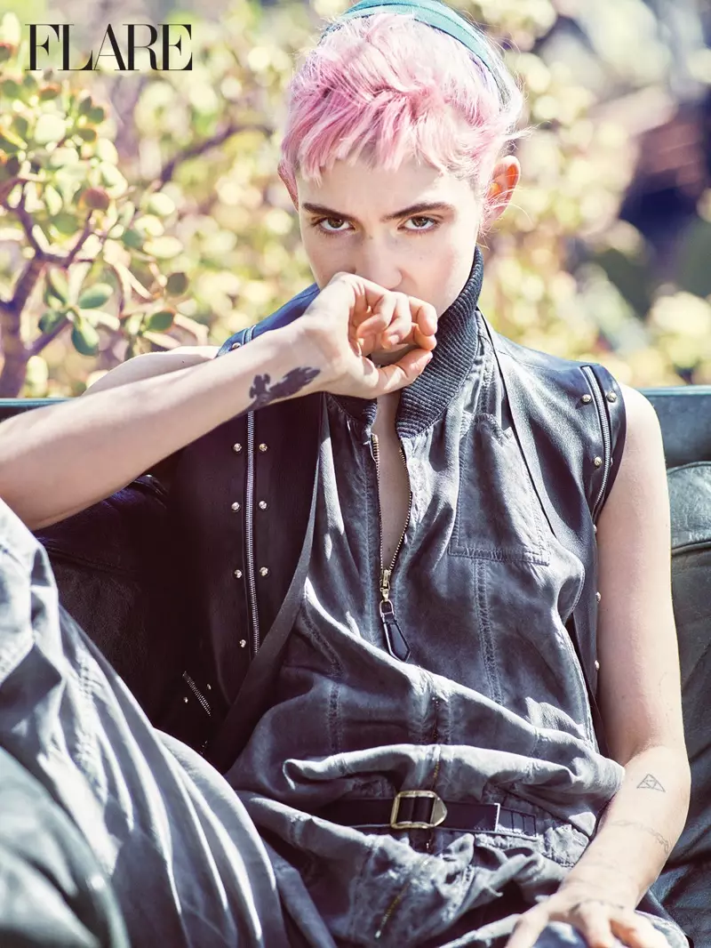 Grimes-Flare-Magazine-Зима-2015-Обкладинка-Фотосесія05