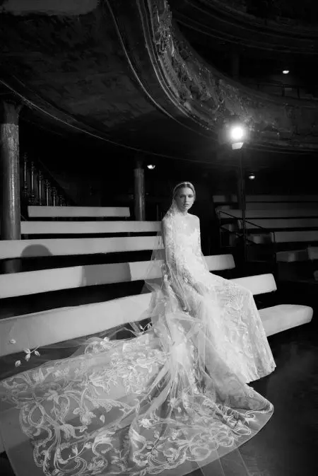 Elie Saab Bridal sobe ao palco para o outono de 2018